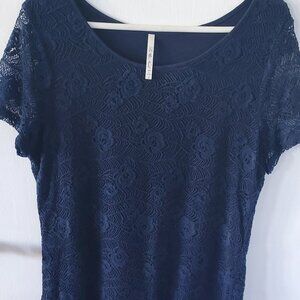 Navy blue lacy top